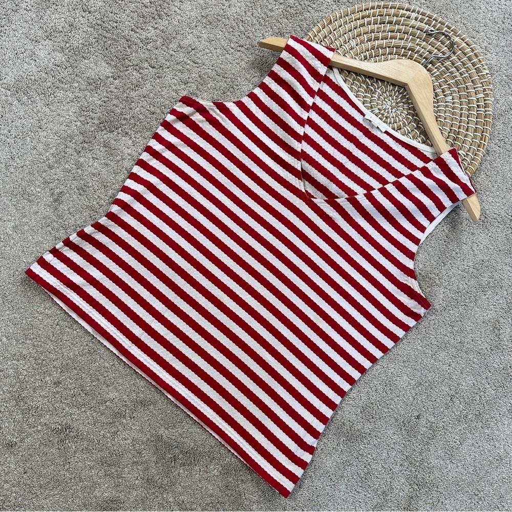 Escada Women’s Sleeveless Top Textured Wave Striped V-Neck in Red White 41/US 16